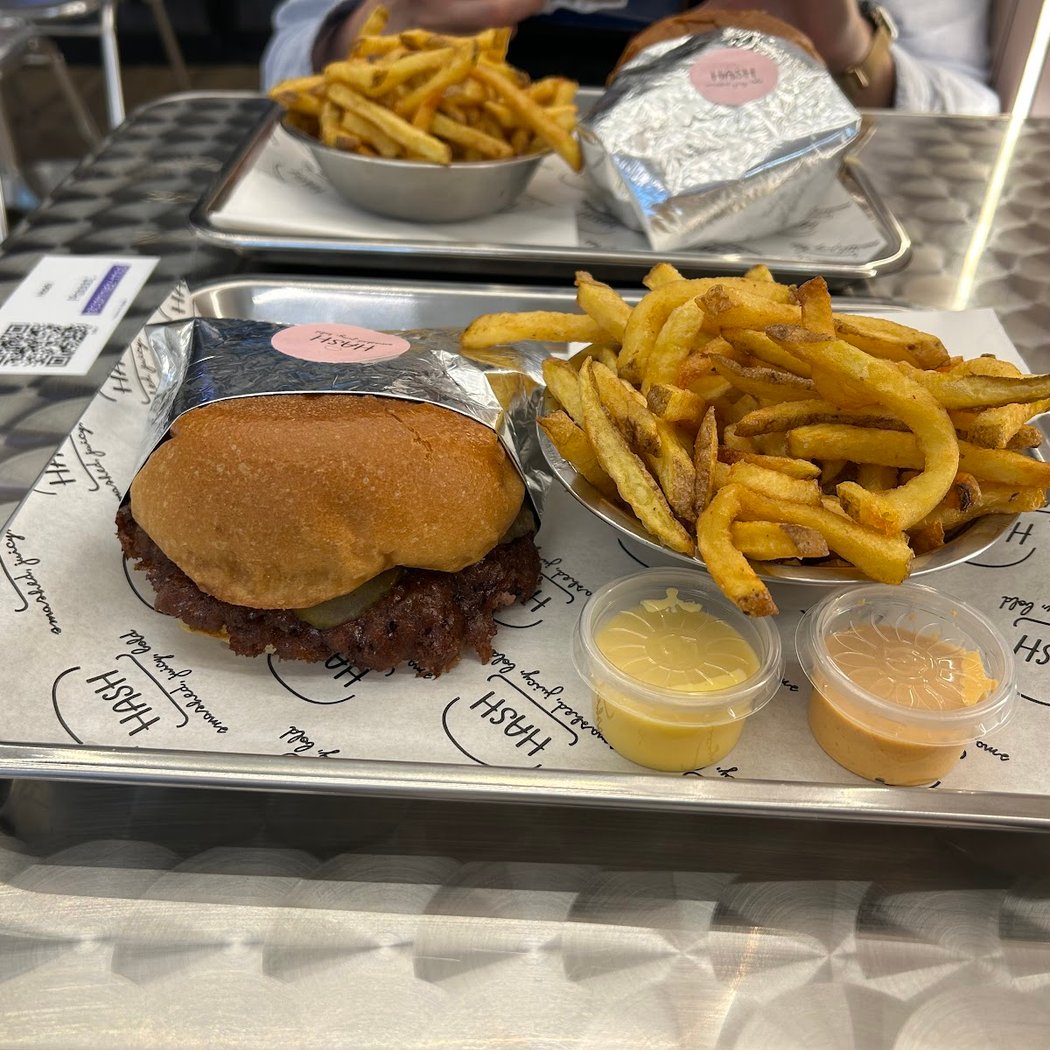 Hash - Burger Levallois 3